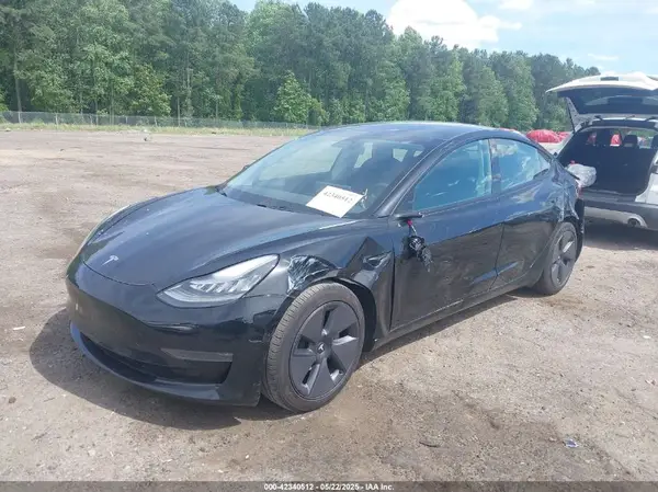 5YJ3E1EBXMF848943 2021 TESLA MODEL 3 - Image 2