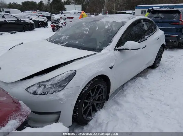 5YJ3E1EBXMF852734 2021 TESLA MODEL 3 - Image 2