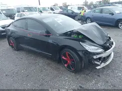 5YJ3E1EBXMF855231 2021 TESLA MODEL 3