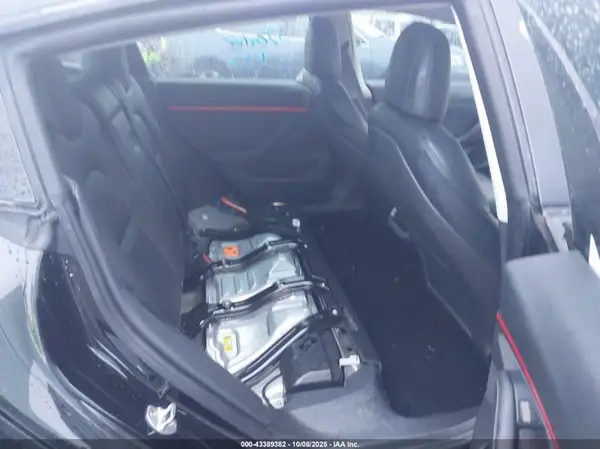 5YJ3E1EBXMF855231 2021 TESLA MODEL 3 - Image 8