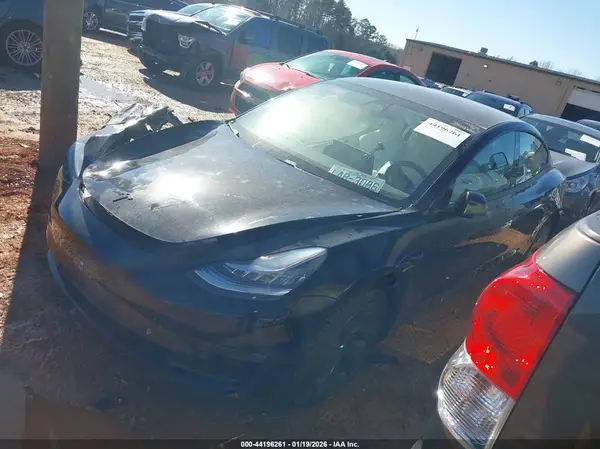 5YJ3E1EBXMF860025 2021 TESLA MODEL 3 - Image 2