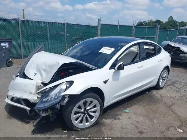 5YJ3E1EBXMF862485 2021 TESLA MODEL 3 - Image 2