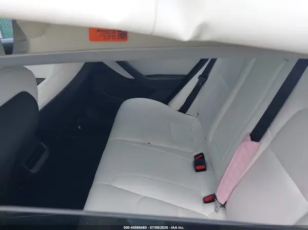 5YJ3E1EBXMF862485 2021 TESLA MODEL 3 - Image 8
