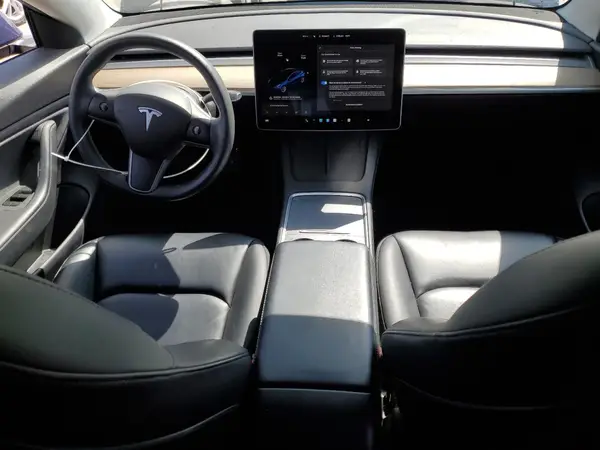 5YJ3E1EBXMF868562 2021 TESLA MODEL 3 - Image 8