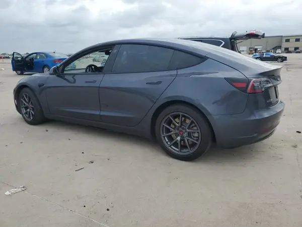 5YJ3E1EBXMF869307 2021 TESLA MODEL 3 - Image 2