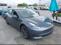 5YJ3E1EBXMF874961 2021 TESLA MODEL 3
