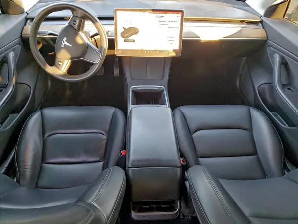 5YJ3E1EBXMF902631 2021 TESLA MODEL 3 - Image 8