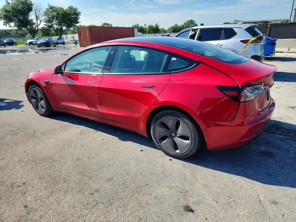 5YJ3E1EBXMF902886 2021 TESLA MODEL 3 - Image 2