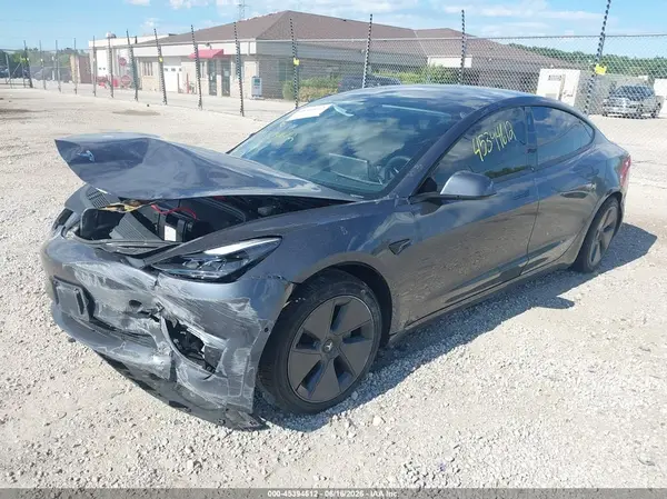 5YJ3E1EBXMF914956 2021 TESLA MODEL 3 - Image 2