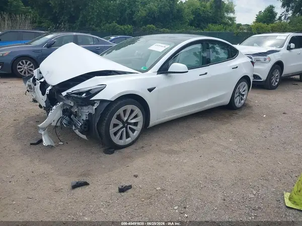 5YJ3E1EBXMF926637 2021 TESLA MODEL 3 - Image 2