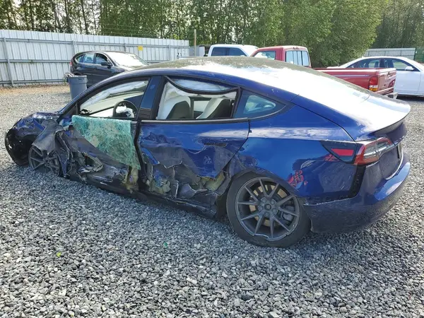 5YJ3E1EBXMF926928 2021 TESLA MODEL 3 - Image 2