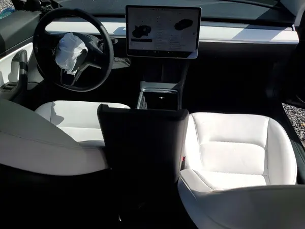 5YJ3E1EBXMF926928 2021 TESLA MODEL 3 - Image 8