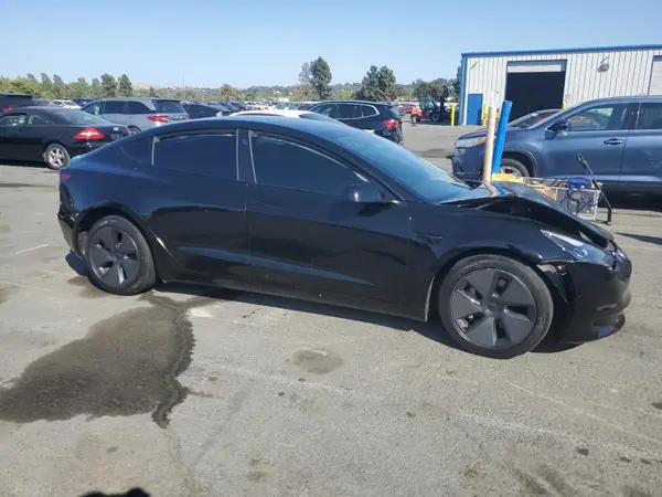 5YJ3E1EBXMF929151 2021 TESLA MODEL 3 - Image 2