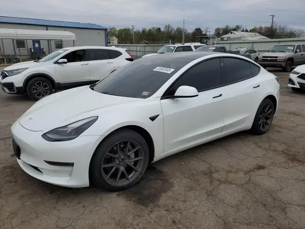 5YJ3E1EBXMF938965 2021 TESLA MODEL 3 - Image 1