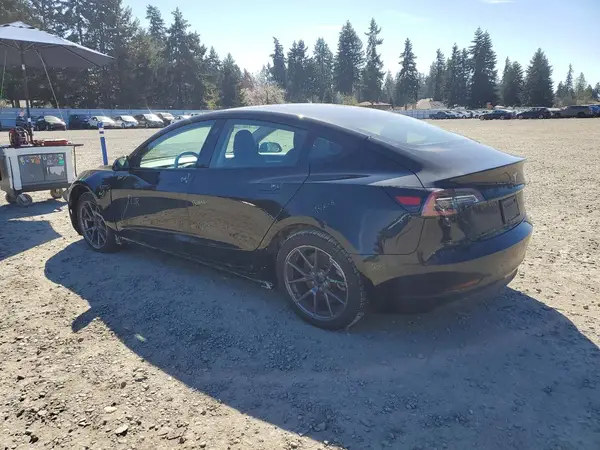 5YJ3E1EBXMF948167 2021 TESLA MODEL 3 - Image 2