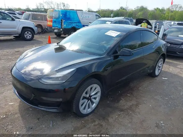 5YJ3E1EBXMF974946 2021 TESLA MODEL 3 - Image 2
