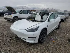 5YJ3E1EBXMF992959 2021 TESLA MODEL 3