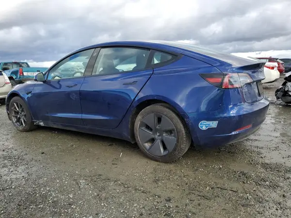 5YJ3E1EBXMF999054 2021 TESLA MODEL 3 - Image 2