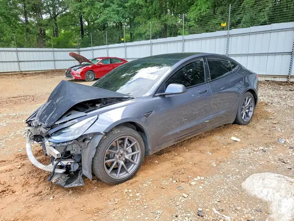 5YJ3E1EBXNF103983 2022 TESLA MODEL 3 - Image 1