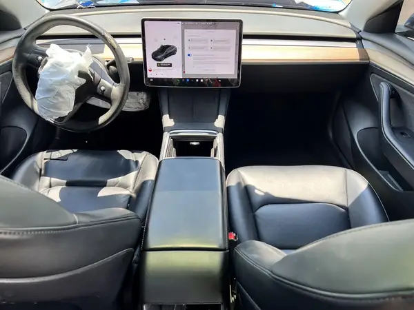 5YJ3E1EBXNF103983 2022 TESLA MODEL 3 - Image 8