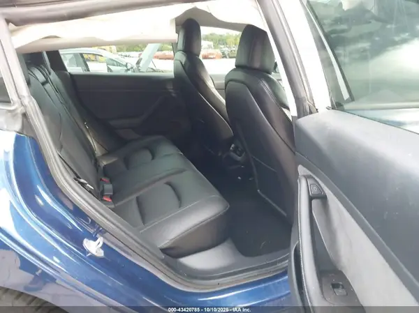 5YJ3E1EBXNF106771 2022 TESLA MODEL 3 - Image 8