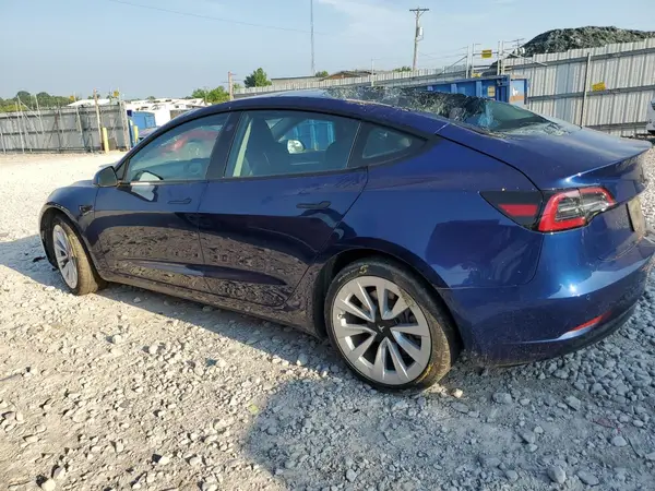 5YJ3E1EBXNF119908 2022 TESLA MODEL 3 - Image 2