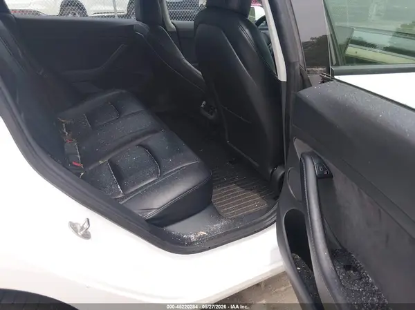 5YJ3E1EBXNF121948 2022 TESLA MODEL 3 - Image 8