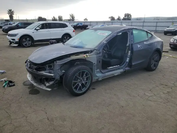 5YJ3E1EBXNF122002 2022 TESLA MODEL 3 - Image 1