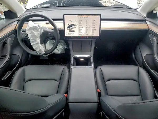 5YJ3E1EBXNF128172 2022 TESLA MODEL 3 - Image 8