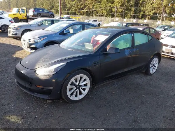 5YJ3E1EBXNF132738 2022 TESLA MODEL 3 - Image 2