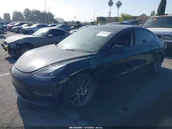 5YJ3E1EBXNF134442 2022 TESLA MODEL 3 - Image 2