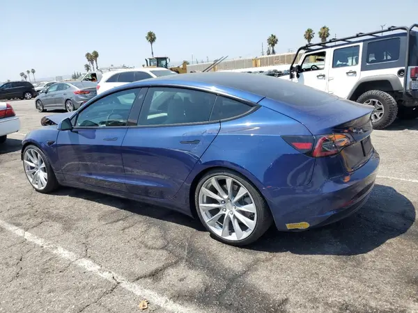 5YJ3E1EBXNF138121 2022 TESLA MODEL 3 - Image 2
