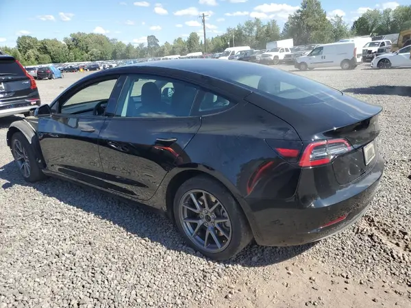 5YJ3E1EBXNF138717 2022 TESLA MODEL 3 - Image 2