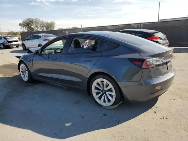 5YJ3E1EBXNF145554 2022 TESLA MODEL 3 - Image 2