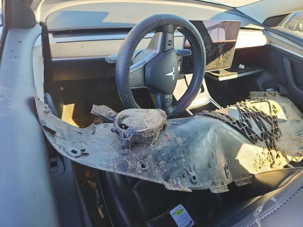 5YJ3E1EBXNF152021 2022 TESLA MODEL 3 - Image 8