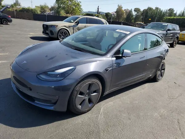 5YJ3E1EBXNF155050 2022 TESLA MODEL 3 - Image 1