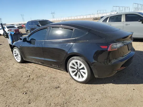 5YJ3E1EBXNF164704 2022 TESLA MODEL 3 - Image 2