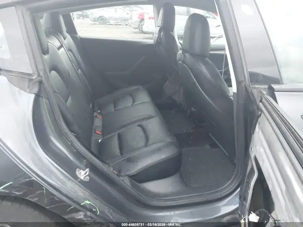 5YJ3E1EBXNF176738 2022 TESLA MODEL 3 - Image 8