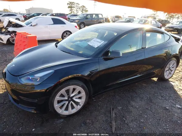 5YJ3E1EBXNF179249 2022 TESLA MODEL 3 - Image 2