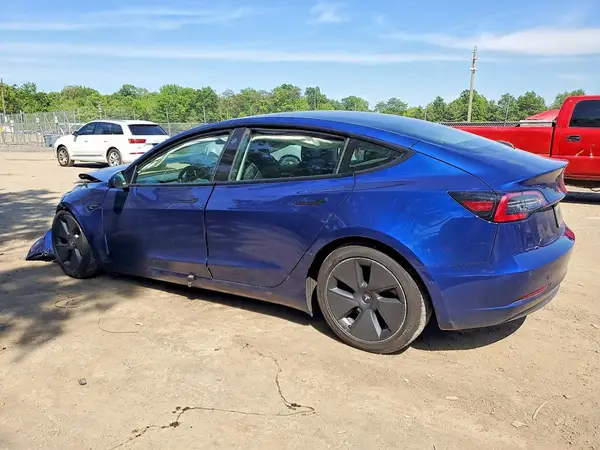 5YJ3E1EBXNF179574 2022 TESLA MODEL 3 - Image 2