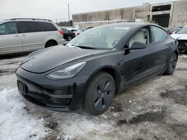 5YJ3E1EBXNF185505 2022 TESLA MODEL 3 - Image 1