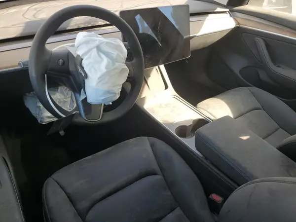 5YJ3E1EBXNF186475 2022 TESLA MODEL 3 - Image 8