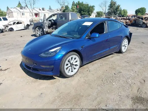 5YJ3E1EBXNF187545 2022 TESLA MODEL 3 - Image 2