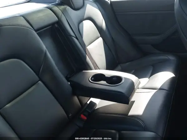 5YJ3E1EBXNF187545 2022 TESLA MODEL 3 - Image 8