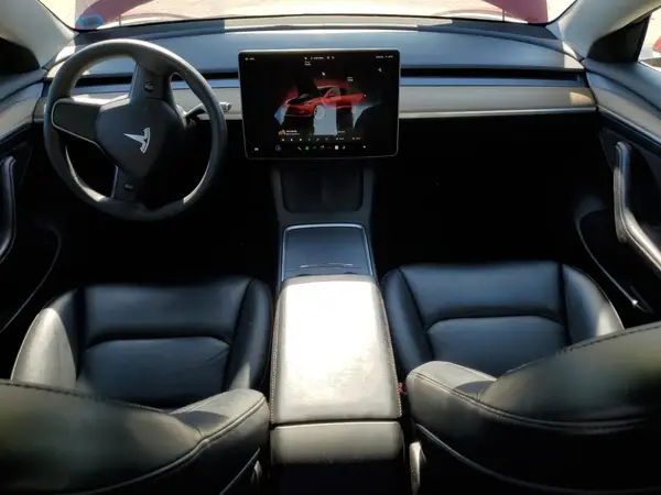5YJ3E1EBXNF190428 2022 TESLA MODEL 3 - Image 8