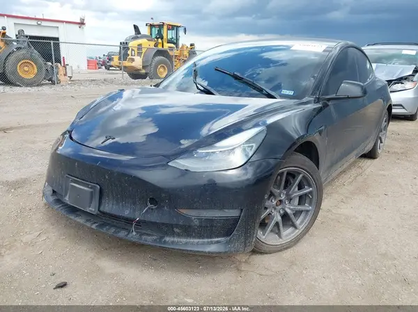 5YJ3E1EBXNF192261 2022 TESLA MODEL 3 - Image 2