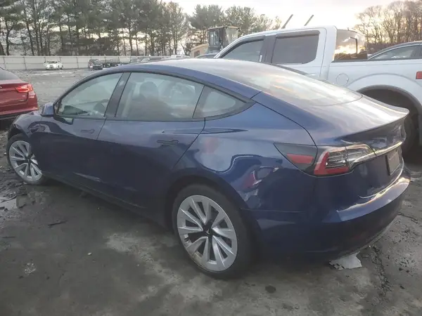 5YJ3E1EBXNF194687 2022 TESLA MODEL 3 - Image 2