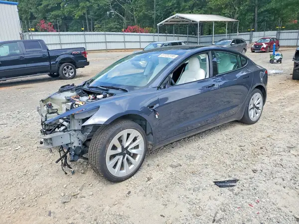 5YJ3E1EBXNF198139 2022 TESLA MODEL 3 - Image 1