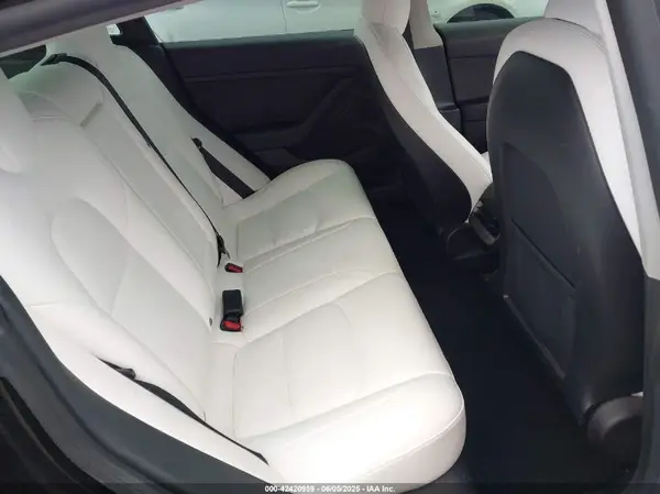 5YJ3E1EBXNF202917 2022 TESLA MODEL 3 - Image 8