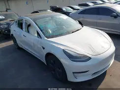 5YJ3E1EBXNF204778 2022 TESLA MODEL 3